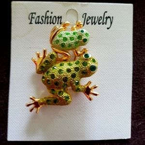 *NEW* GREEN CRYSTAL GOLDTONE FASHION BROOCH/PIN